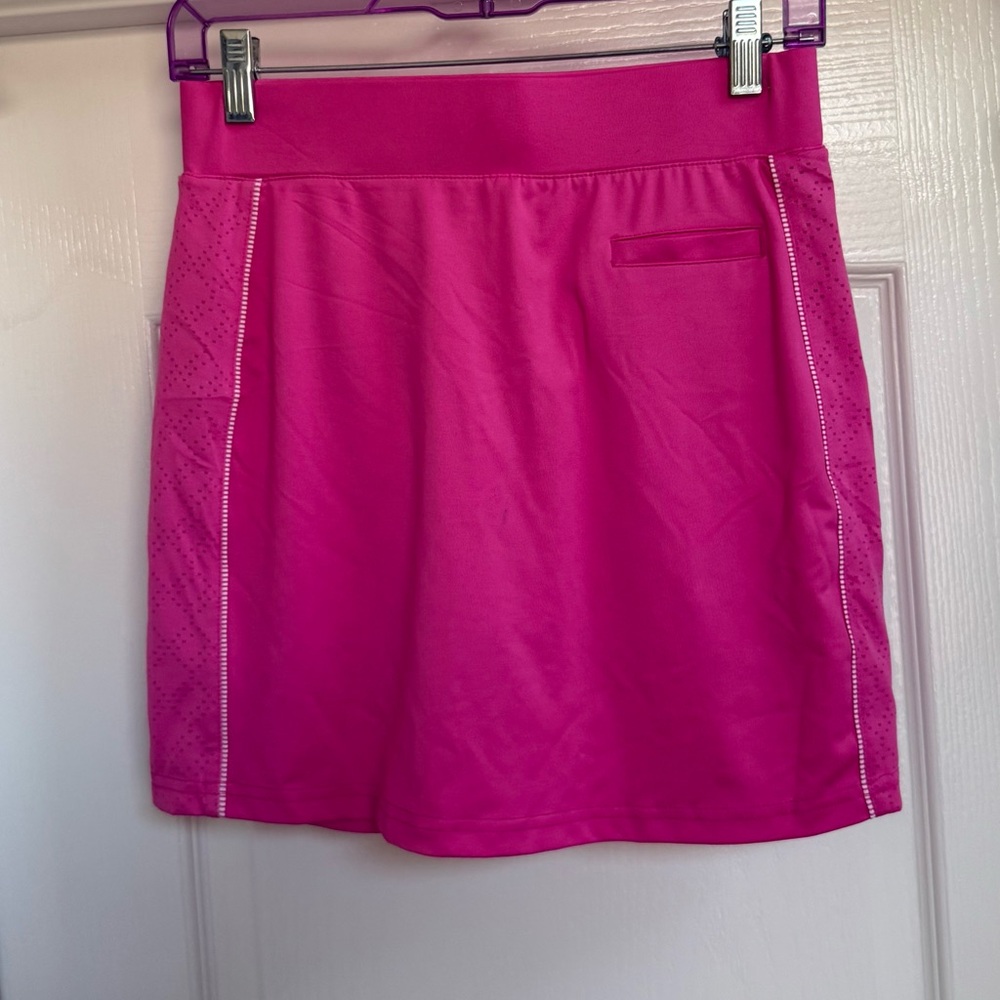 Pebble Beach Fuchsia Golf Skort